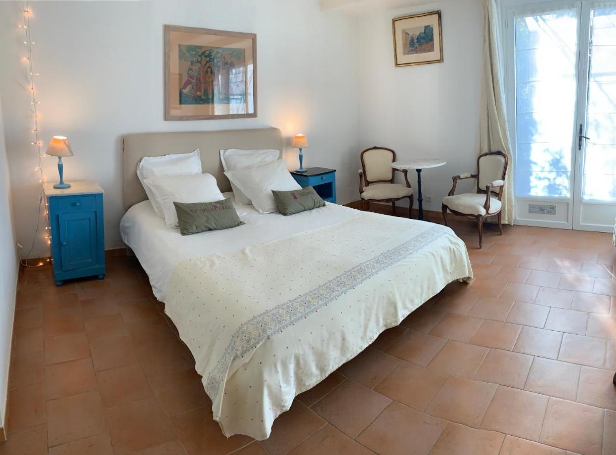 Chambre D'Hotes La Cascade Courmes Exterior photo